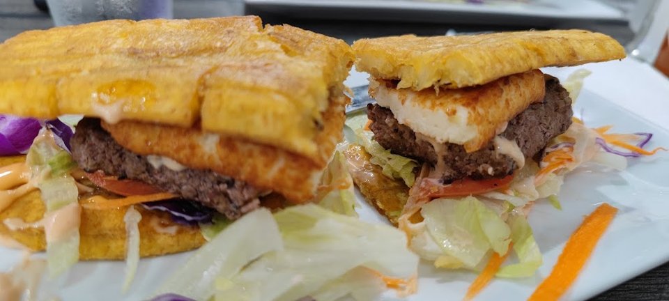 Tostones Sliders